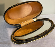 Load image into Gallery viewer, Vintage Cocktail Box Purse