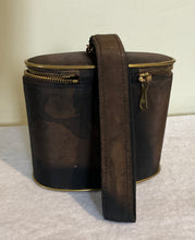 Load image into Gallery viewer, Vintage Cocktail Box Purse