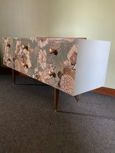 Load image into Gallery viewer, Foil Bird Lowboy