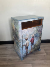 Load image into Gallery viewer, Cabinet
