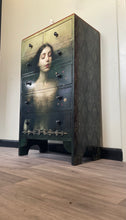 Load image into Gallery viewer, Tallboy-Head Above Water