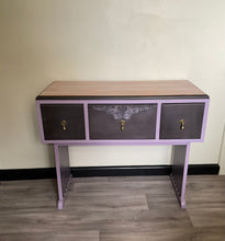 Load image into Gallery viewer, Console/Hallway table