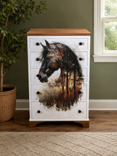Load image into Gallery viewer, Tallboy-Horse