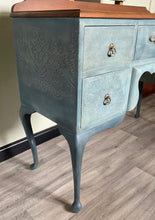 Load image into Gallery viewer, Dressing Table

