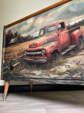 Load image into Gallery viewer, Rustic Retro Rimu Glory Box – One of a Kind
