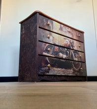 Load image into Gallery viewer, Vintage ride-Drawers
