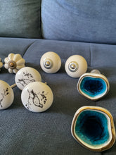 Load image into Gallery viewer, Ceramic knobs x 11
