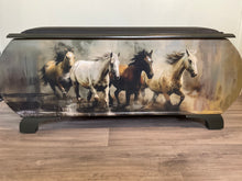 Load image into Gallery viewer, Storage Box-Galloping Horses
