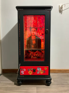 Display Cabinet- Frida